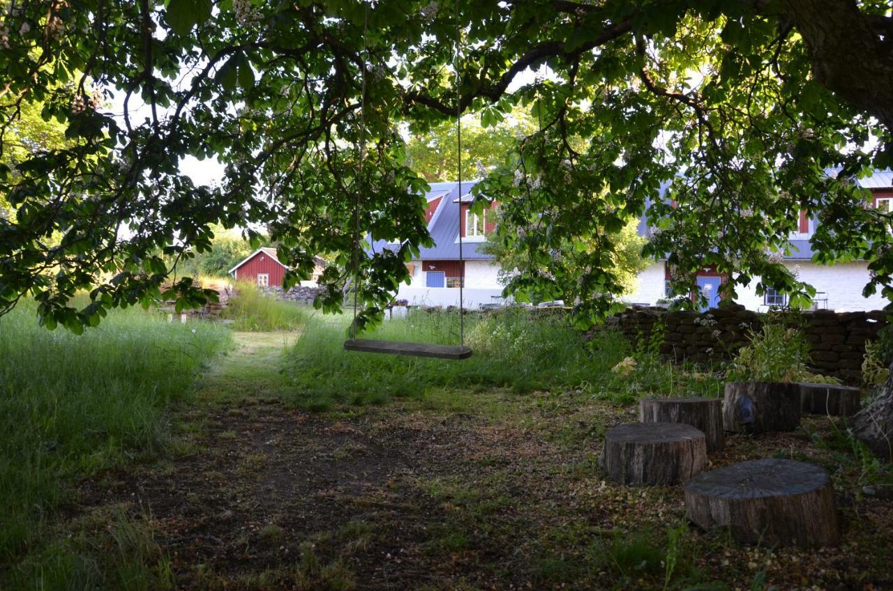 Rosenborgs Friluftspensionat Färjestaden Eksteriør billede